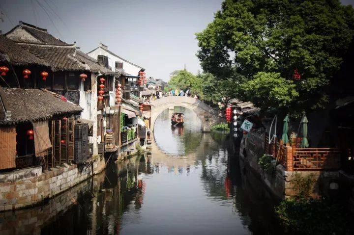 叠方块消消看